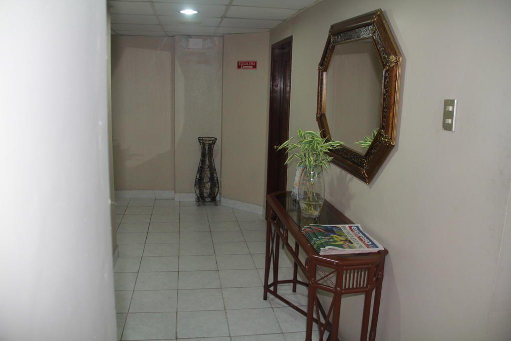 Hotel La Torre Guayaquil Kültér fotó