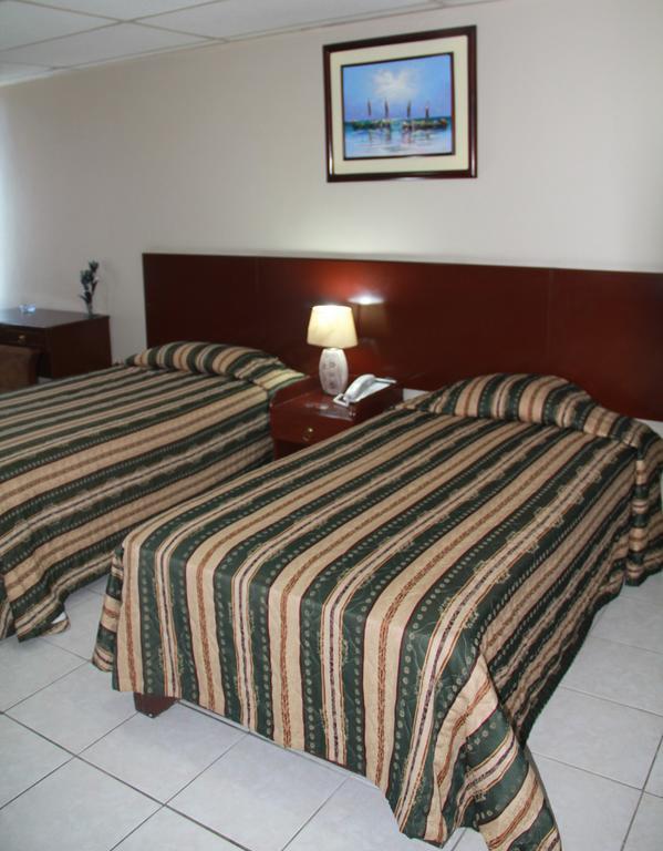 Hotel La Torre Guayaquil Kültér fotó
