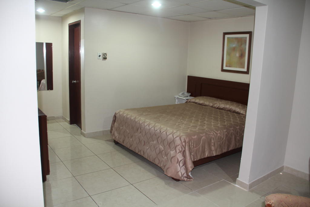 Hotel La Torre Guayaquil Kültér fotó